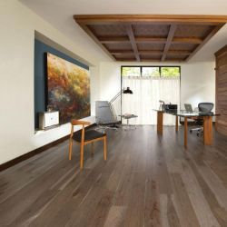 Elegant-Wooden-Flooring
