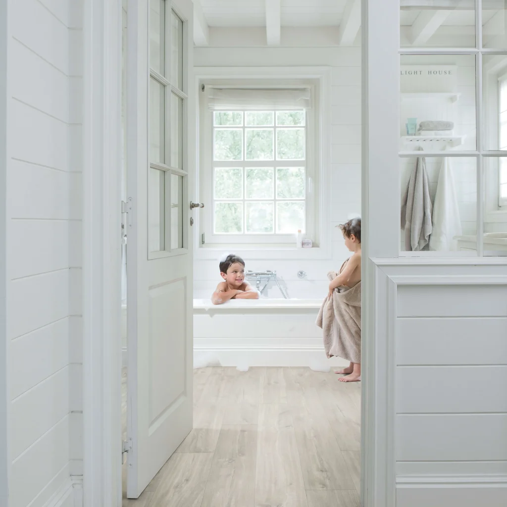 Grey Oak with Sawcuts Rigid Luxury Vinyl Flooring